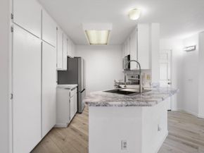 7087 Camino Degrazia 141, San Diego CA 92111