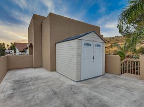9634 Eucalyptus St, Spring Valley CA 91977