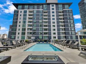 425 W Beech St 1606, San Diego CA 92101