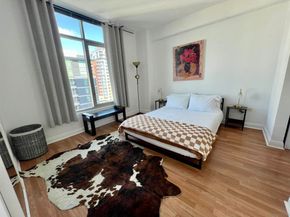 425 W Beech St 1606, San Diego CA 92101