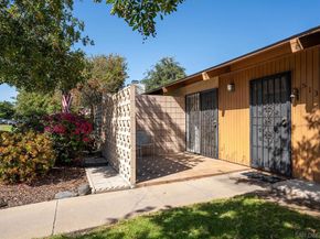 513 Shady Ln B, El Cajon CA 92021