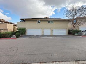 8035 Calle Fanita, Santee CA 92071