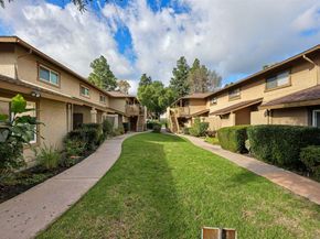 8035 Calle Fanita, Santee CA 92071