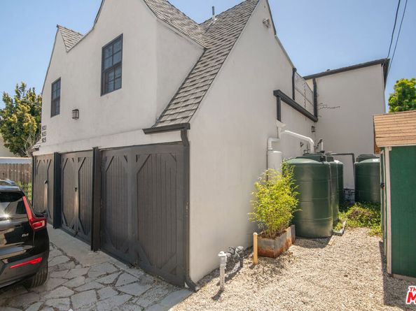 921 16th Street, Santa Monica CA 90403