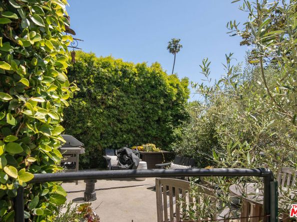 921 16th Street, Santa Monica CA 90403