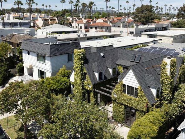 921 16th Street, Santa Monica CA 90403