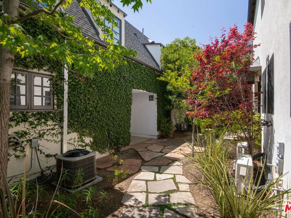 921 16th Street, Santa Monica CA 90403