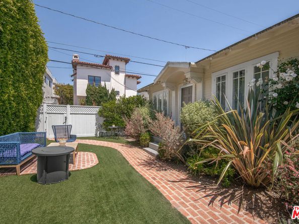 1047 9th Street, Santa Monica CA 90403
