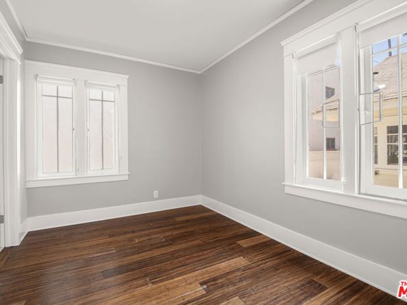 1047 9th Street, Santa Monica CA 90403