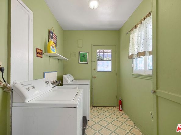 113 N Croft Avenue, Los Angeles CA 90048