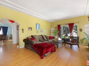 113 N Croft Avenue, Los Angeles CA 90048