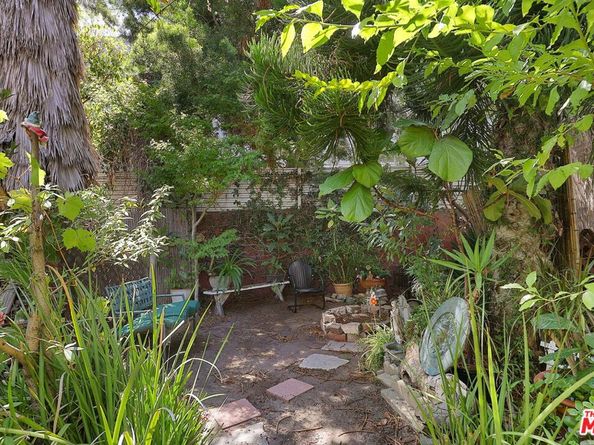 113 N Croft Avenue, Los Angeles CA 90048