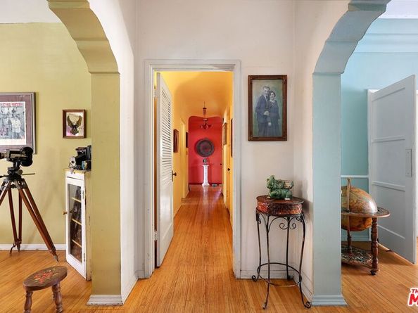 113 N Croft Avenue, Los Angeles CA 90048