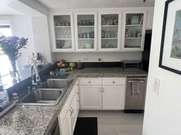 2950 Neilson Way 311, Santa Monica CA 90405