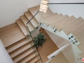 3910 Mclaughlin Avenue, Los Angeles CA 90066
