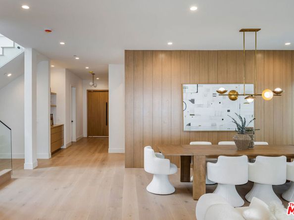 3910 Mclaughlin Avenue, Los Angeles CA 90066