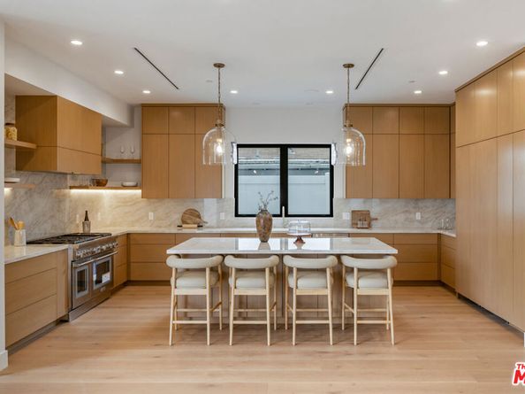 3910 Mclaughlin Avenue, Los Angeles CA 90066