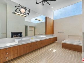 3817 Ocean Front Walk, Marina Del Rey CA 90292