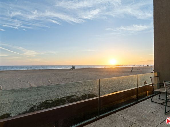3817 Ocean Front Walk, Marina Del Rey CA 90292