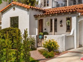 864 Wellesley Avenue, Los Angeles CA 90049