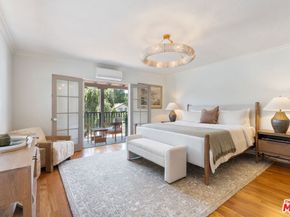 864 Wellesley Avenue, Los Angeles CA 90049