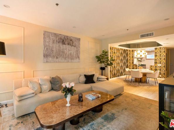 585 N Rossmore Avenue 407, Los Angeles CA 90004