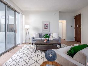 6150 Buckingham 107, Culver City CA 90230