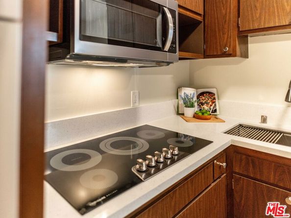 6150 Buckingham 107, Culver City CA 90230