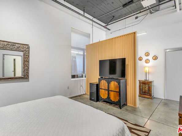 1130 S Flower Street 311, Los Angeles CA 90015