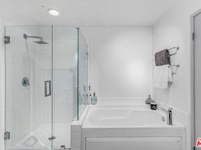 1130 S Flower Street 311, Los Angeles CA 90015