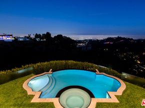 10932 Savona Road, Los Angeles CA 90077