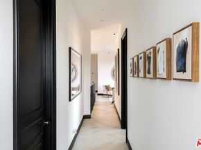 10932 Savona Road, Los Angeles CA 90077