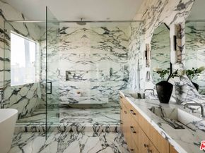 10932 Savona Road, Los Angeles CA 90077