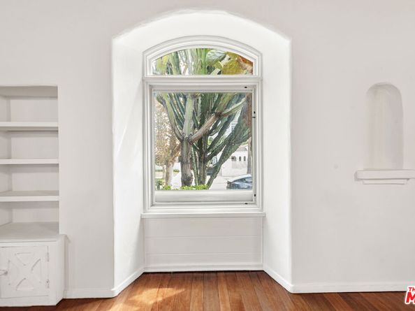931 S Ogden Drive, Los Angeles CA 90036