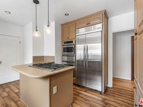 931 S Ogden Drive, Los Angeles CA 90036
