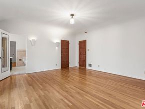 931 S Ogden Drive, Los Angeles CA 90036