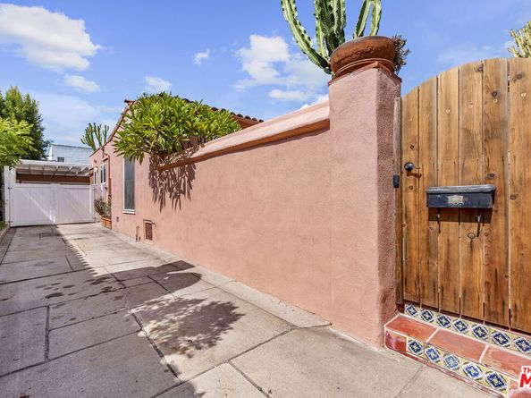 931 S Ogden Drive, Los Angeles CA 90036