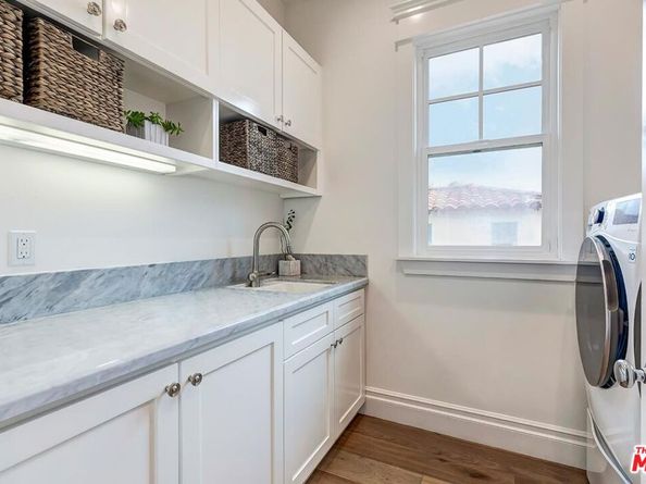 10559 Cushdon Avenue, Los Angeles CA 90064