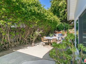 3634 Mandeville Canyon Road, Los Angeles CA 90049