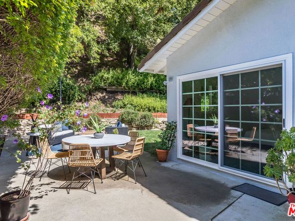 3634 Mandeville Canyon Road, Los Angeles CA 90049