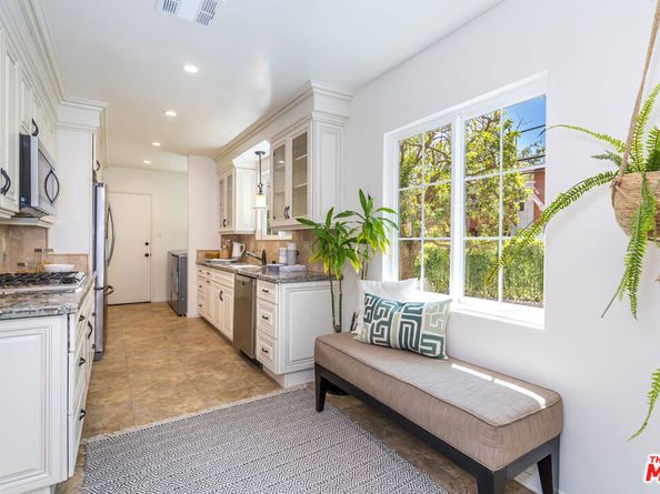 3634 Mandeville Canyon Road, Los Angeles CA 90049