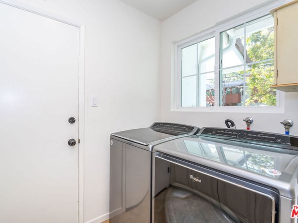 3634 Mandeville Canyon Road, Los Angeles CA 90049
