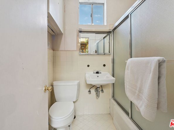 2847 S Robertson Boulevard, Los Angeles CA 90034