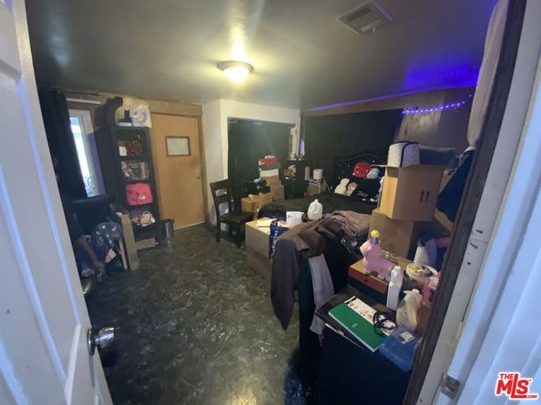 1546 W 105th Street, Los Angeles CA 90047