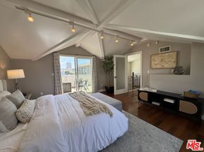 844 3rd Street 5, Santa Monica CA 90403