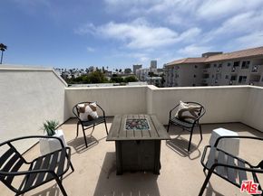 844 3rd Street 5, Santa Monica CA 90403