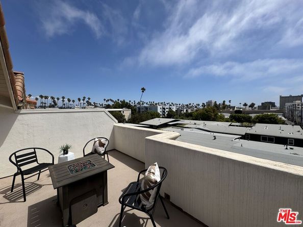 844 3rd Street 5, Santa Monica CA 90403