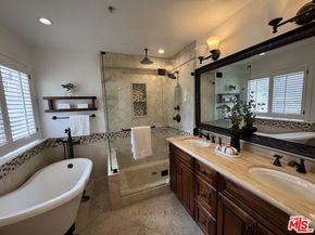 844 3rd Street 5, Santa Monica CA 90403