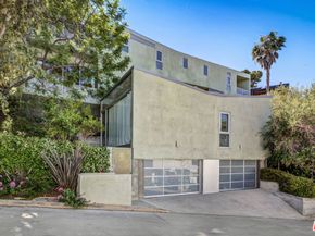 3813 Ronda Vista Place, Los Angeles CA 90027