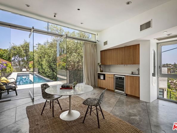 3813 Ronda Vista Place, Los Angeles CA 90027